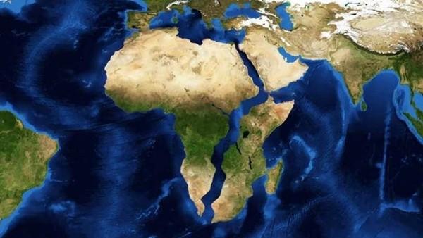 Bí ẩn đường nứt khổng lồ khiến lục địa châu Phi tách đôi-2