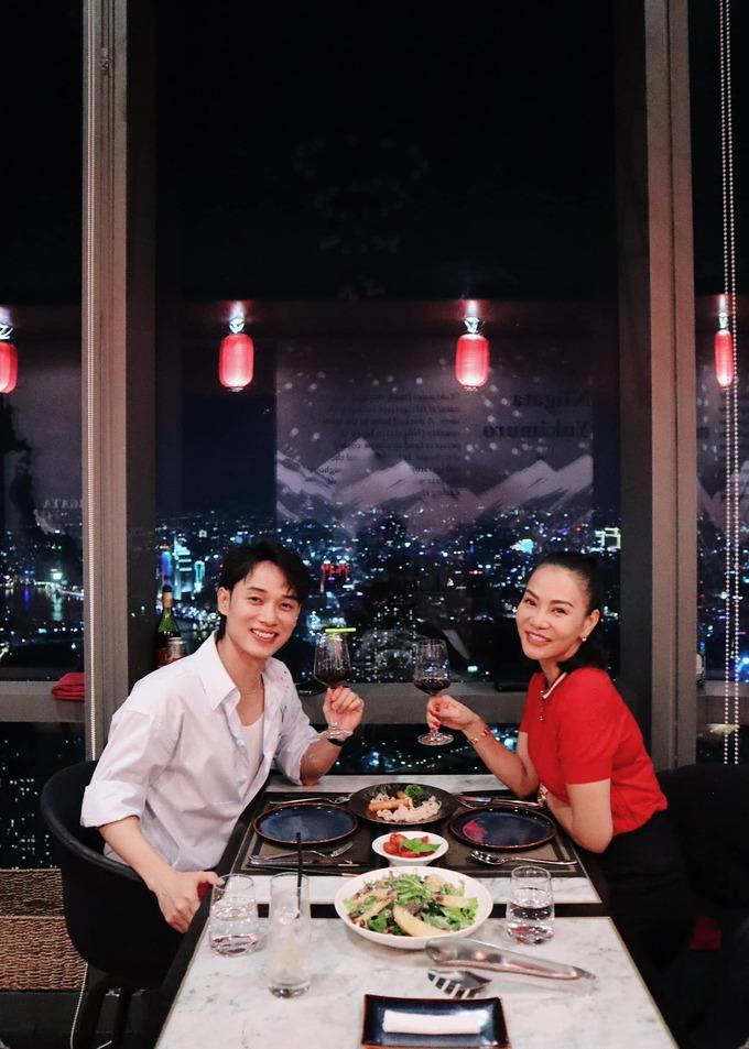 Vì sao Trúc Nhân mất hút khỏi hội bạn thân Trấn Thành?-4