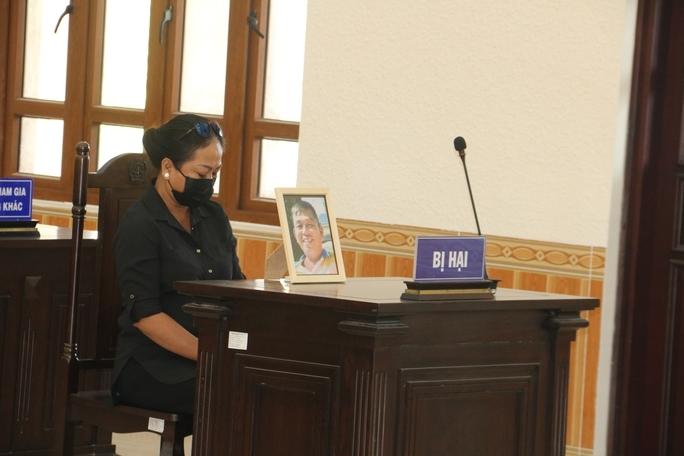 Vì sao tài xế Mercedes tông chết người ở Phan Thiết chỉ bị đề nghị mức án 3-4 năm tù?-4