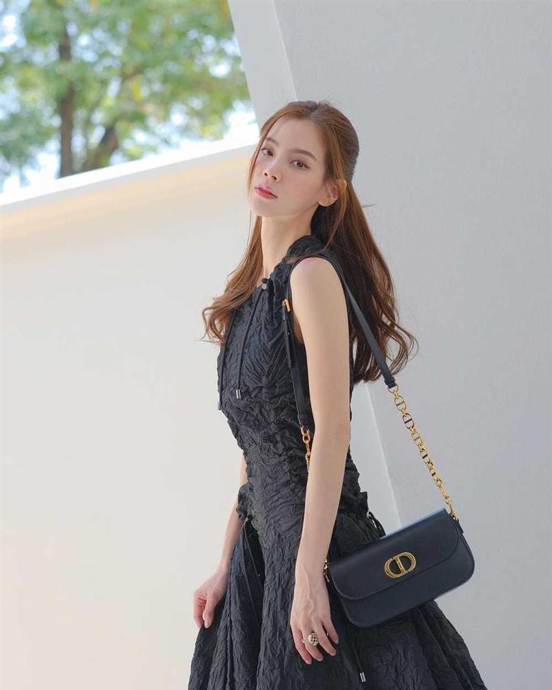 Thùy Tiên đụng hàng Jisoo BLACKPINK, Baifern Pimchanok-9