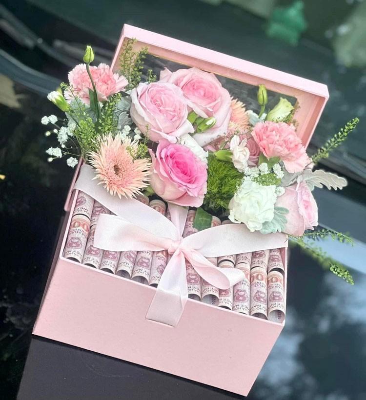 Hoa tiền: Món quà độc lạ tiềm ẩn nguy cơ vi phạm pháp luật-2