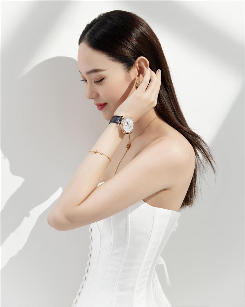 Minh Hằng vóc dáng thon gọn đầu thai kỳ nhìn phát mê-2