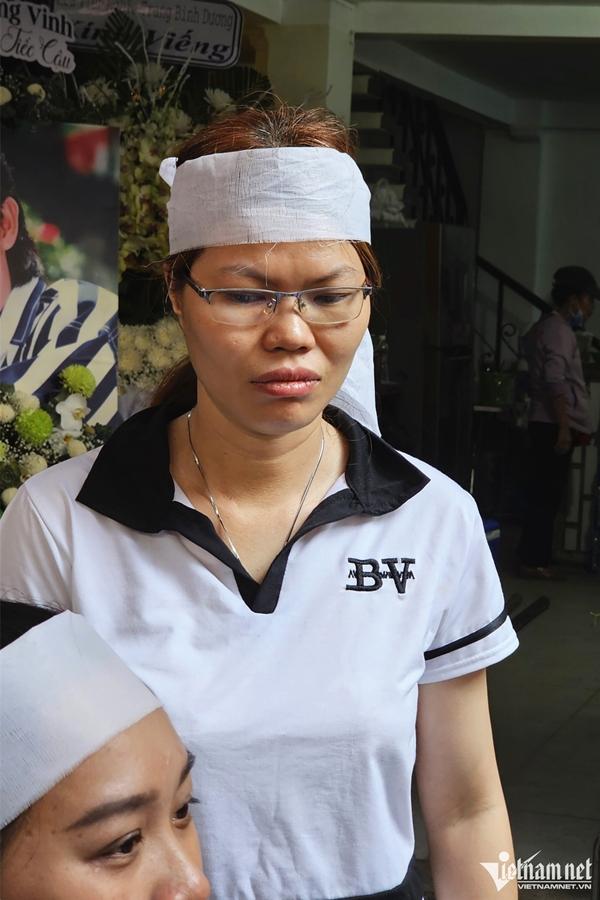 Người phụ nữ kém 28 tuổi chăm sóc NSƯT Vũ Linh 10 năm cuối đời