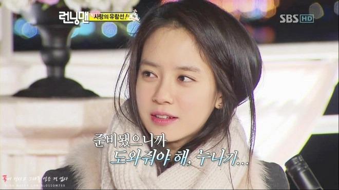 Mợ ngố Song Ji Hyo xuất hiện trẻ trung ở tuổi 42-5