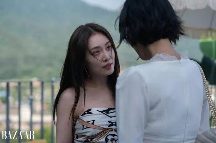 Phần 2 phim 18+ của Song Hye Kyo: Phi vụ cởi áo có thành công?-4