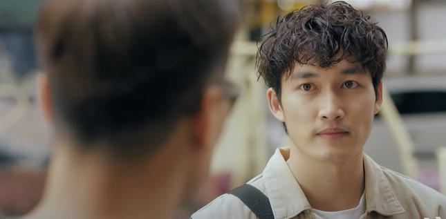 Đình Tú khó thoát vai nhân vật ăn hại, vô dụng-3