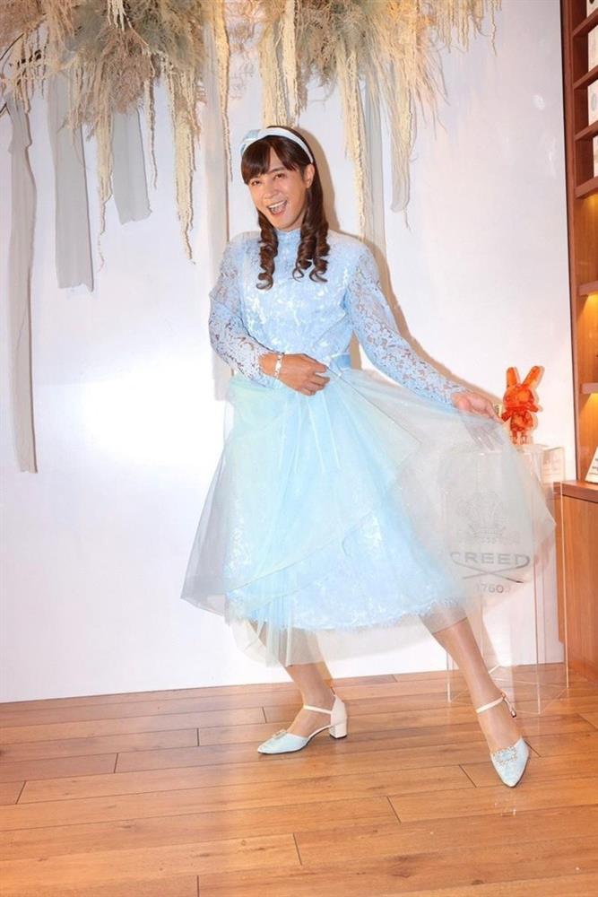 Những trò lố của các nghệ sĩ Hoa ngữ-1