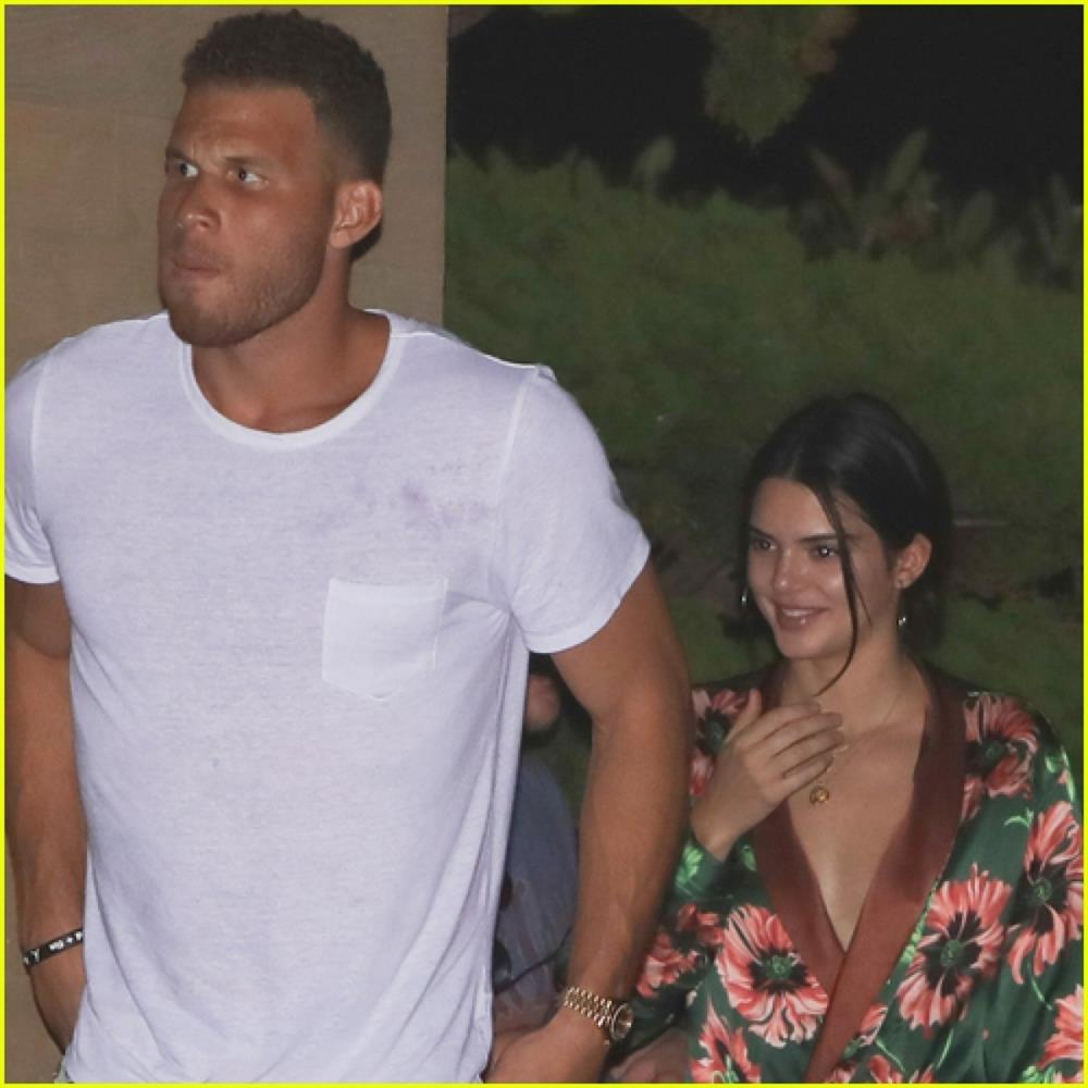 Nhìn lại lịch sử tình trường của siêu mẫu đình đám Kendall Jenner-4