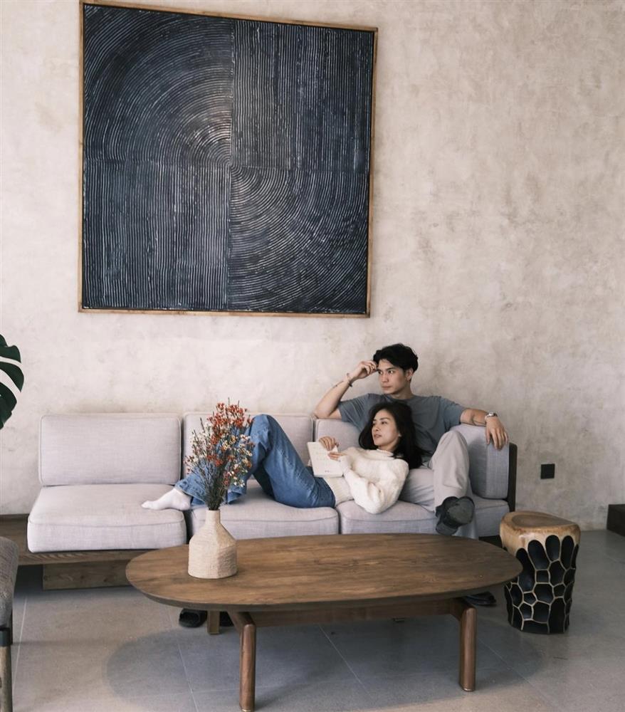 Ngô Thanh Vân được chồng trẻ kém 11 tuổi cưng chiều như bà hoàng-2