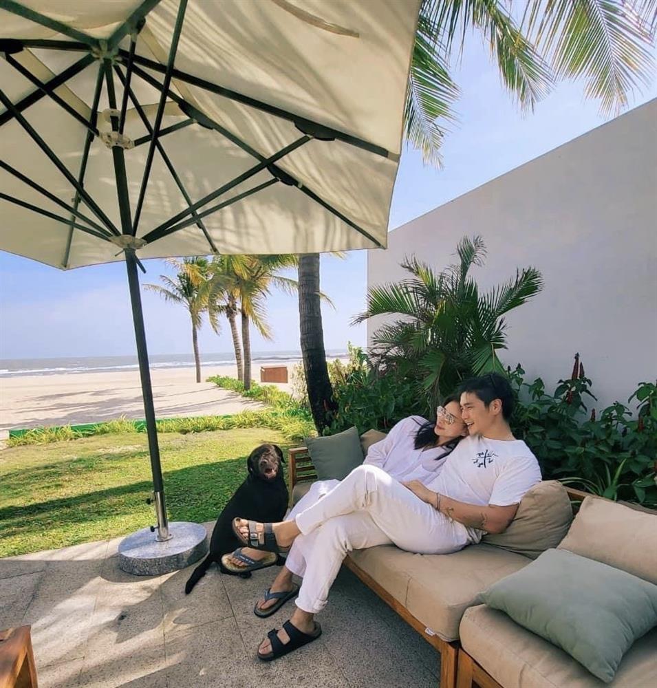 Ngô Thanh Vân được chồng trẻ kém 11 tuổi cưng chiều như bà hoàng-8