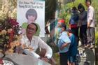 Người dân giẫm đạp, trèo lên phần mộ NSƯT Thanh Kim Huệ gây hư hại