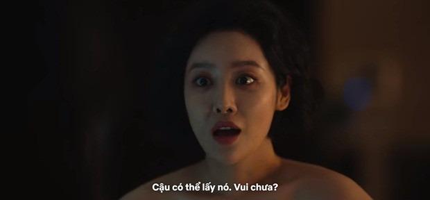Ác nữ để lộ toàn bộ vòng ngực trên phim của Song Hye Kyo-2