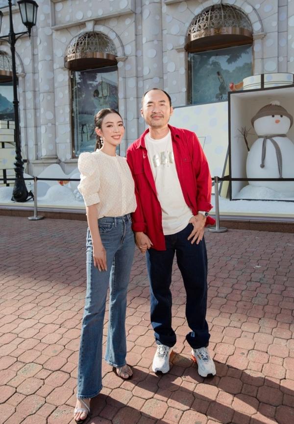 Căn nhà bề thế, đắt đỏ của vợ chồng Thu Trang - Tiến Luật-21