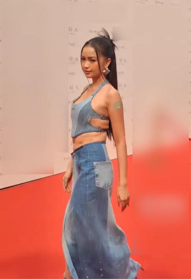 Hoa hậu Ngọc Châu lộ diện mạo xuống sắc qua cam thường-3