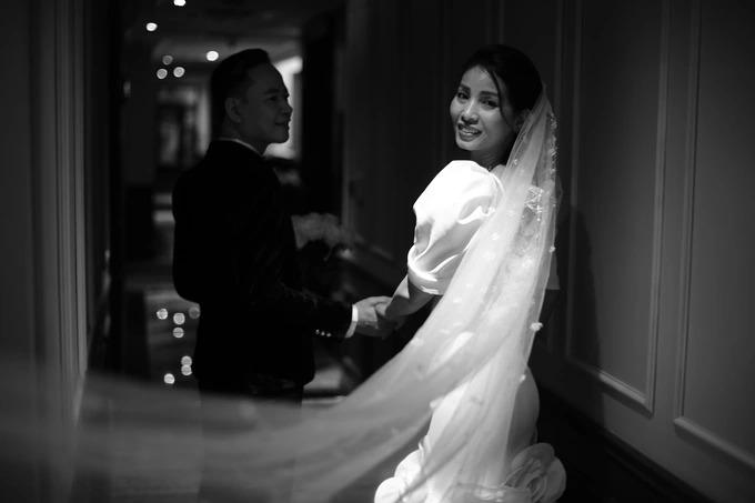 Ảnh cưới lãng mạn của Tùng Dương với vợ 4 kém 12 tuổi-9