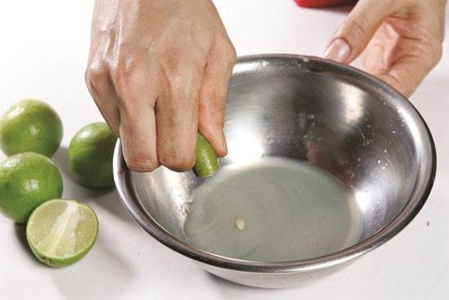 4 tuyệt chiêu đơn giản đánh bay mùi thức ăn trong nhà-1