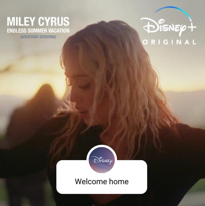 Miley Cyrus và cú bắt tay Disney sau 13 năm im lặng: Mừng em trở về nhà-3