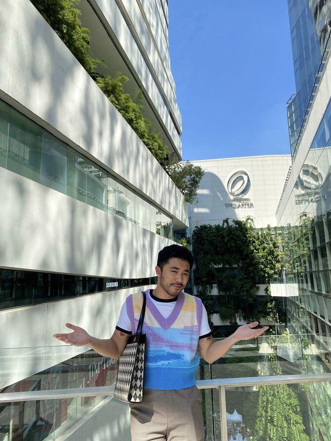 Con rể Xuân Hinh đời thường: Hay mặc váy, guu thời trang phi giới tính-7