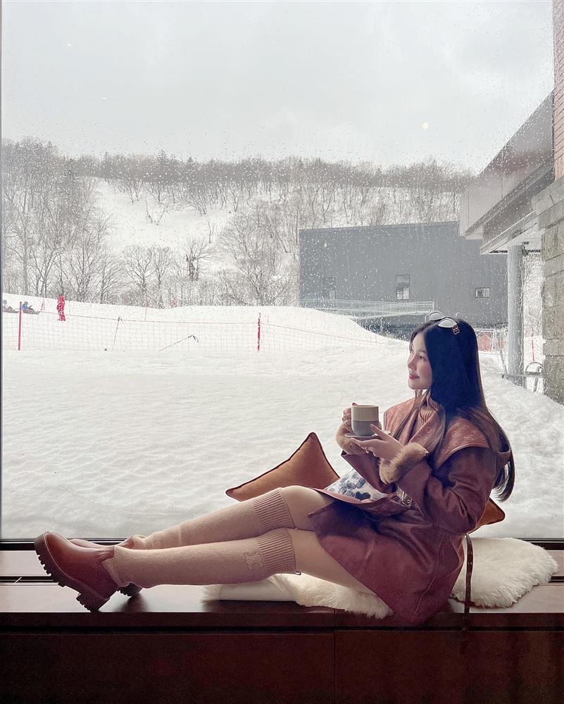 Showbiz Việt ngày 13/3: Cát Phượng nhắc tới Kiều Minh Tuấn-7