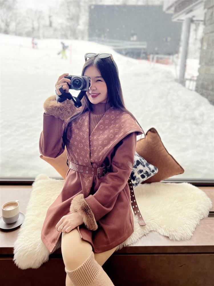 Showbiz Việt ngày 13/3: Cát Phượng nhắc tới Kiều Minh Tuấn-8