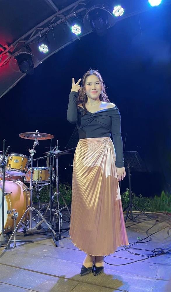 Thùy Chi và loạt sao Việt xử lý sự cố sân khấu cực tinh tế-1