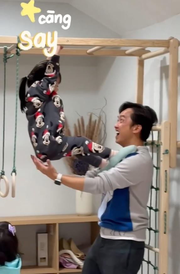 Con gái Cường Đô La lớn nhanh, ngày càng ra dáng-4