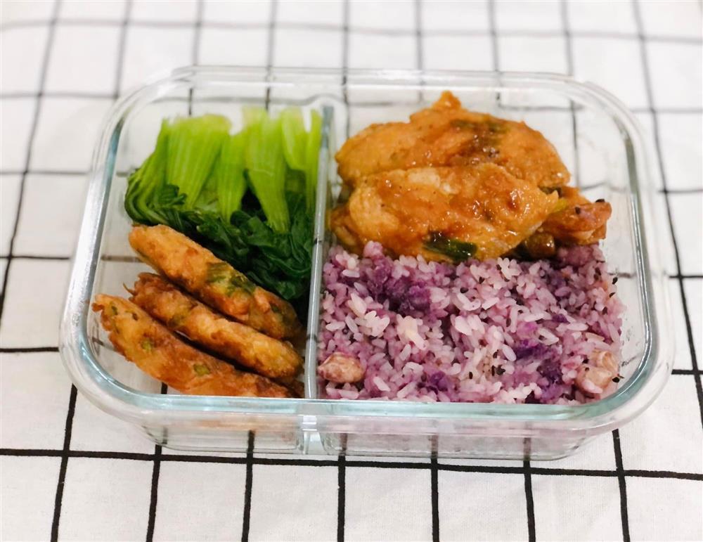 9X khoe cơm trưa Eatclean, thổi bay mỡ thừa trong 1 nốt nhạc-9