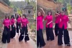 Tranh cãi việc vũ công mặc kiệm vải nhảy múa trên bờ biển Đà Nẵng-2