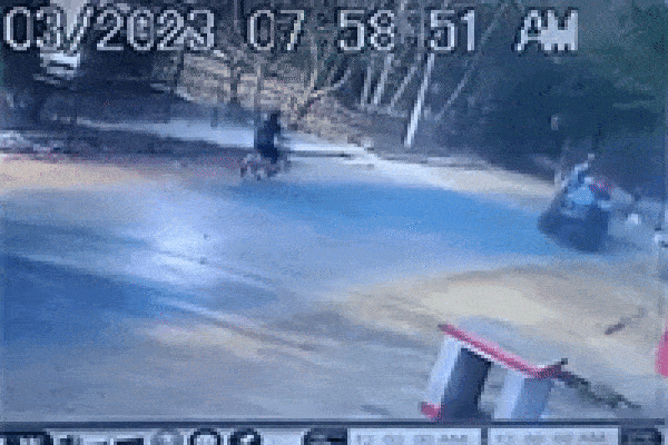 Nữ sinh lớp 8 tạo Facebook ảo vu khống thầy giáo gạ tình-2