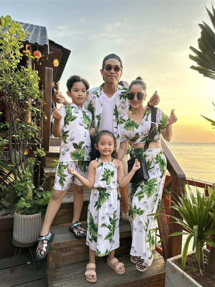 Phản ứng Phan Hiển khi Khánh Thi báo tin bầu lần 3-4