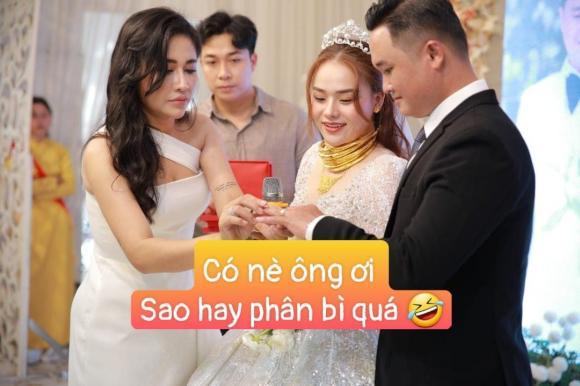 Thánh sún Thách Thức Danh Hài được tặng vàng dát kín người-1