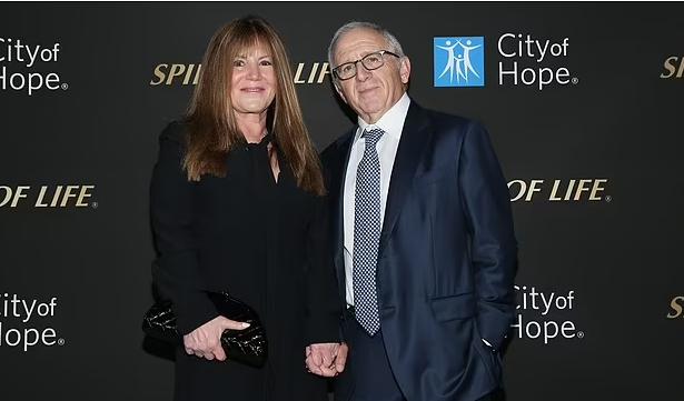 Người giúp việc kiện chủ nhà siêu giàu vì nợ lương-1