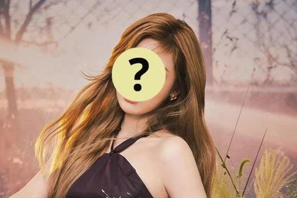 Đau lòng khoảnh khắc NingNing (aespa) tránh đèn flash vì mắt tổn thương-4