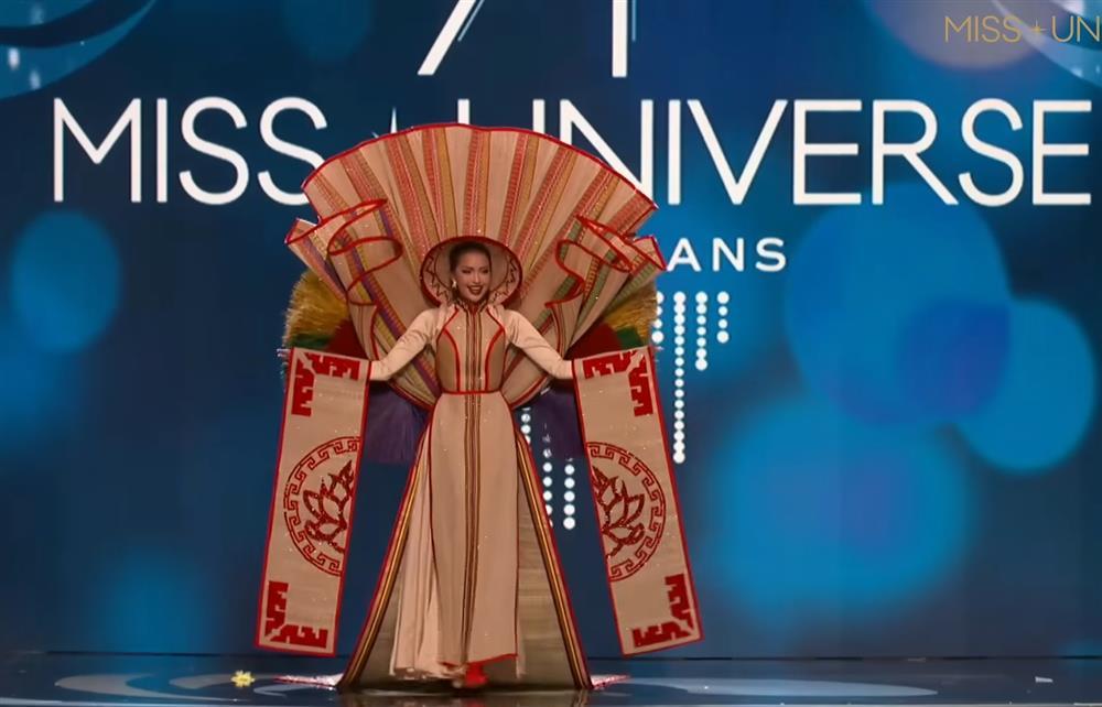 Miss Universe 2022 công bố giải quốc phục, không phải Ngọc Châu-4
