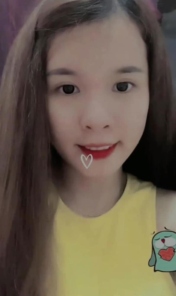 Bà Nhân Vlog bị đào loạt ảnh thời chưa phẫu thuật thẩm mỹ-1