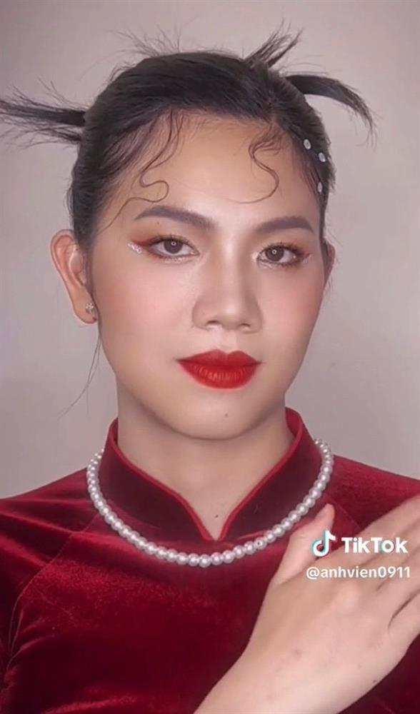 Kình ngư Ánh Viên giải nghệ vịt hóa thiên nga-3