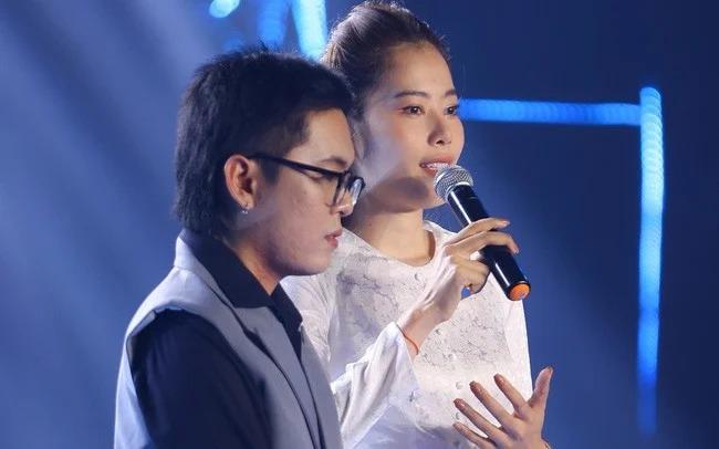 Nam Em lộ vẻ nhợt nhạt, bị nhận xét hời hợt khi trình diễn-3