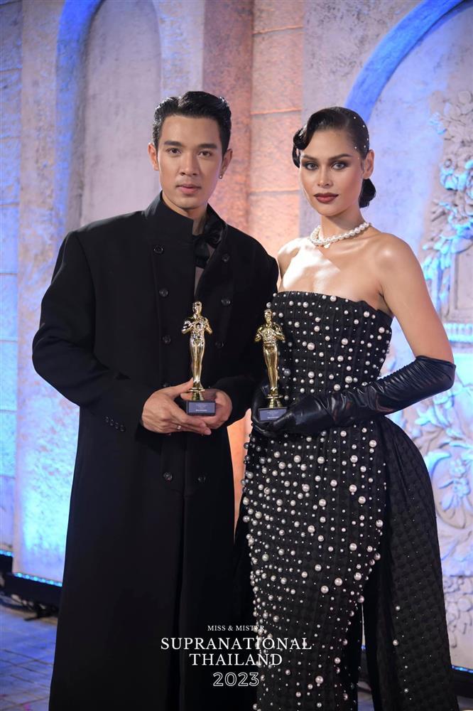 Thí sinh nam vương lột áo khi trình diễn gây tranh cãi-9