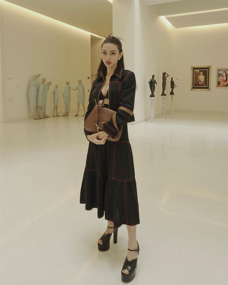 Thùy Tiên chơi mốt visible underwear mà không phản cảm-6