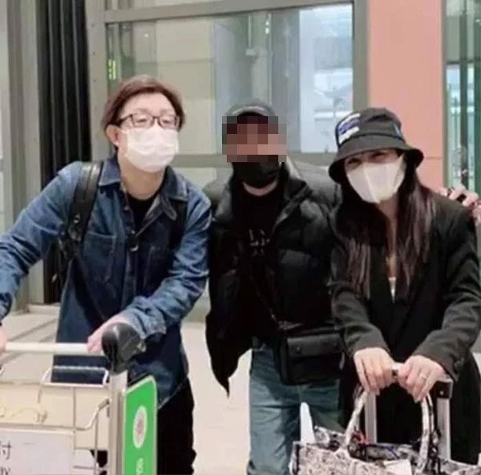 Vợ chồng Bà Nhân Vlog mệt mỏi, lặng lẽ về Nhật sau scandal-2