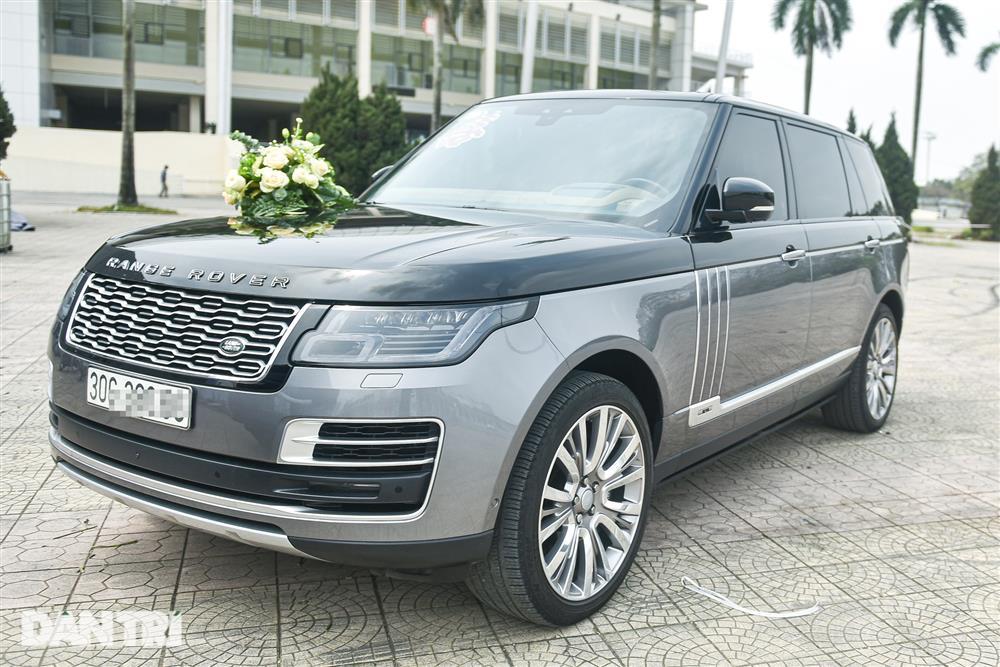 Dàn xe dâu hơn 200 tỷ đồng trong siêu đám cưới của cơ phó Hà Nội-10