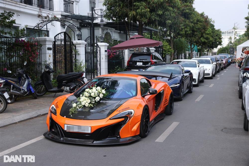 Dàn xe dâu hơn 200 tỷ đồng trong siêu đám cưới của cơ phó Hà Nội-14