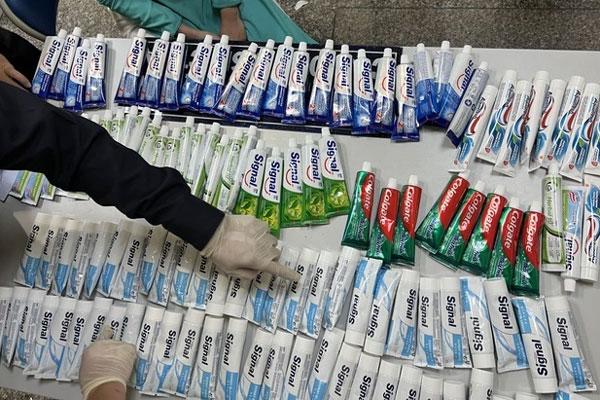 4 tiếp viên xách 10kg ma túy về Việt Nam: Những tình huống pháp lý-1