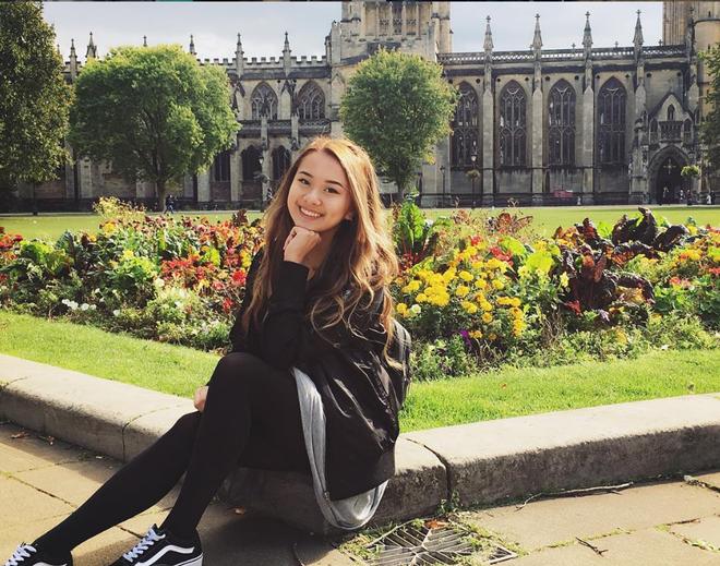 Nhan sắc, học vấn con gái thứ hai của MC Kỳ Duyên-5