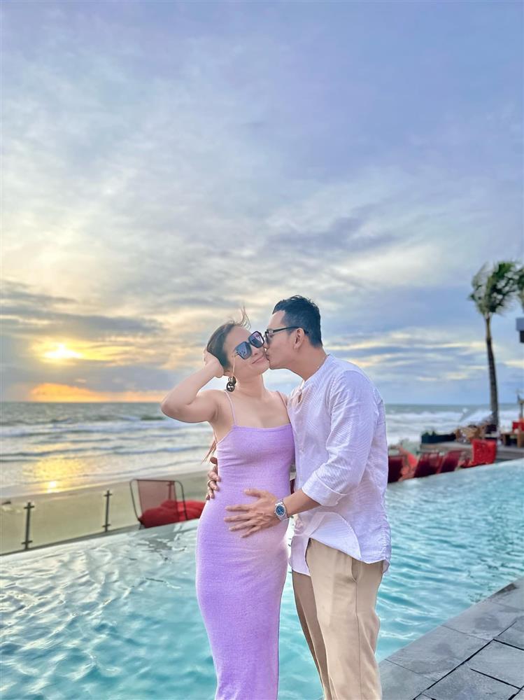 Showbiz Việt ngày 18/3: Mâu Thủy tiết lộ cân nặng sau 1 tháng sinh-6