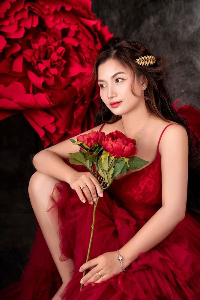 Nhan sắc Quỳnh Trần JP sau 1 tháng đập đi xây lại nhiều bộ phận-1