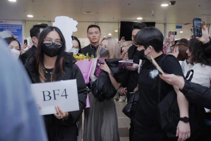 Cỗ máy nhảy SNSD Hyoyeon bất ngờ khoe ảnh nghỉ dưỡng ở Việt Nam-5