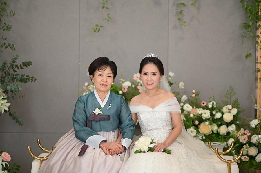 Mẹ chồng Hàn Quốc và cuốn sổ ghi chép thần kì chinh phục nàng dâu Việt-2