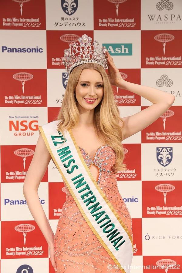 Miss International gặp Miss Supranational, gợi quá khứ bại trận-7