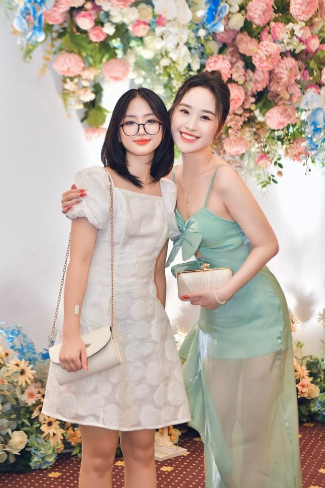 Đám cưới lần 4 của Tùng Dương Người Phán Xử và vợ kém 12 tuổi-4